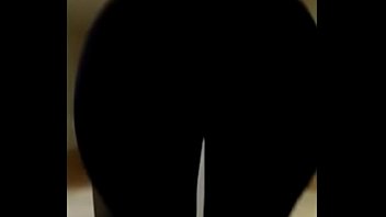 Shiny black leggings