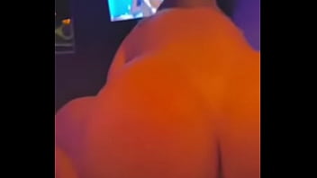 Sexo com a namorada escondido amador em casa