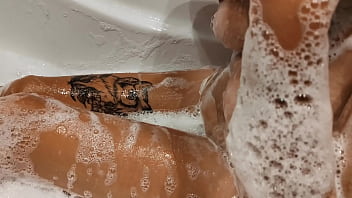 Watch my stunning stepsister wanna enjoy she's tanned d body Watch my stunning stepsister wanna enjoy she's tanned d body