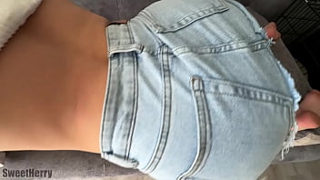 Эти джинсы слишком малы для такой большой Понятно почему они рвутся Секс в джинсах
