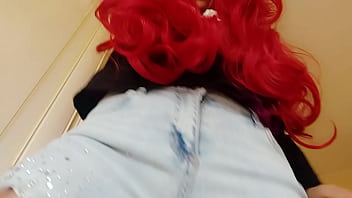 Shake shake shake and let my beautiful buttocks and big breasts jump