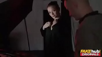 Orgía en la cochera