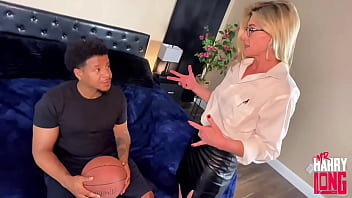 Hotwife college tutor helps players gets high gpa's if you creampie her