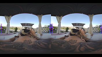 Purity vr dirty housewife gets her pussy banged