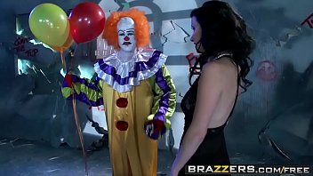 Brazzers dirty masseur veruca james and bill bailey i had the strangest dream last night