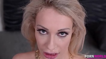 Blonde milf chessie kay deepthroats two massive dicks in xxx threesome gp918