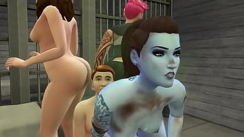 Fart sims three face farting