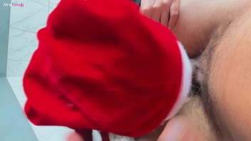 Natal com a loirinha peituda caprichando no boquete e dando gostoso pro corninho aline novak
