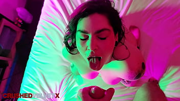 Cvx 072 variksen ravaged in the hotel