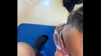 I went to ask the neighbor for a favor and found her training half naked i fucked her