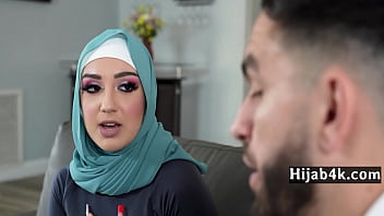 Coach fingers religious muslim player violet gems peter green