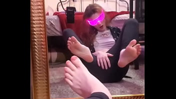 Yes master i'm a filthy foot gooner