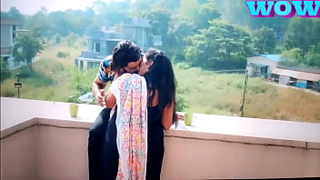 Girlfriend ask her boyfriend to love her