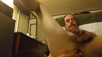 Speed and boredom in hotel