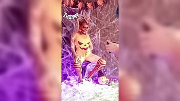 Gravei minha sobrinha em sua apresentação de hallowen