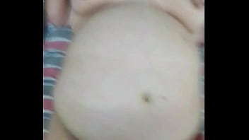 Ssbww step mom fingering yummy fat pussy on bed infront of step son shows her curves dirty soles feet & stepson doggystyle her pussy and cum on her big belly
