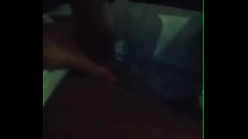 Vizinha aceitou a carona e já foi logo me fazendo um agrado