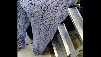 Milf venezolana en legins