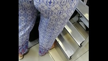 Milf venezolana en legins