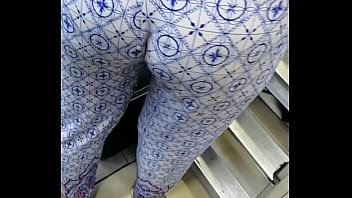 Milf venezolana en legins