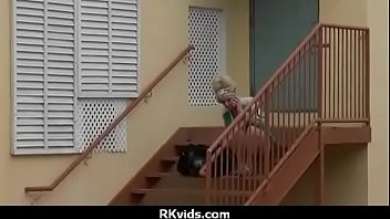 Amateur Has Sex For Some Quick Cash 14 thumbnail