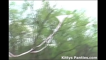 Come watch me flying my new kite