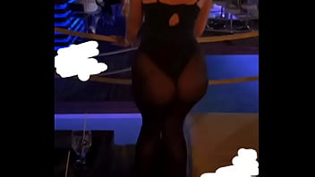 Caliente perra te pondra la verga dura