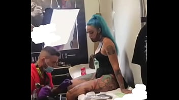 Caliente perra te pondra la verga dura