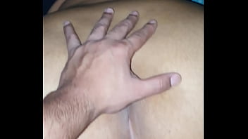 Culo enorme me saca la leche