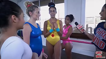 Ballet girls watch mia cum