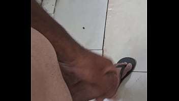 Papau noel chegou masturbando com vontade