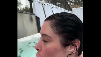 Comment below ⬇️⬇️