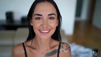 Gipsy pornstar fucking big cock for cash