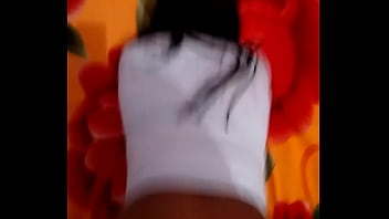 Marido liberou e eu comi a morena