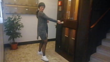 Suck my dick in elevator