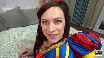 Role playingshelby paris gets her throat dicked miles long got lucky