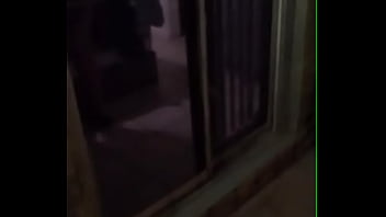 Desvistiendome y enseñando tanga Desvistiendome y enseñando tanga