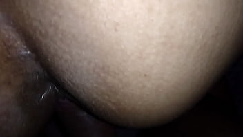 Brinquedo da esposa fazendo gozar gostoso e arrombando