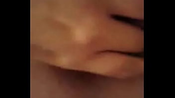 Siririca ao som de raça negra