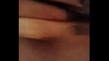 Siririca ao som de raça negra