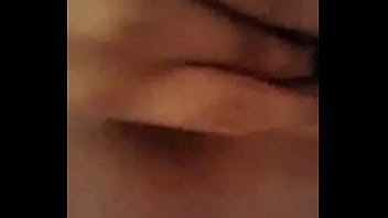 Siririca ao som de raça negra