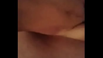 Siririca ao som de raça negra