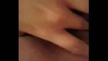 Siririca ao som de raça negra