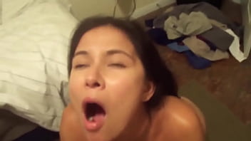 Latina facial
