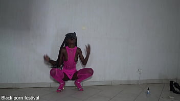 Hot skinny ebony nympho whith long legs spending your evening on my cock