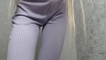 Hard dance in dress2