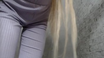 Hard dance in dress2