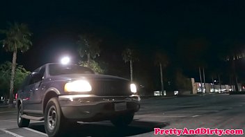 Glamcore babe squirts before pussyfucking