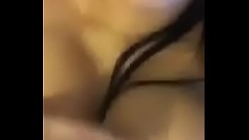 Hete latina met lekkere borsten