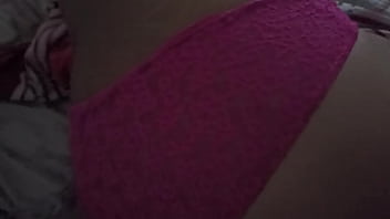 Llegó mi cuñado y me acaricia las nalgas en la mañana Llegó mi cuñado y me acaricia las nalgas en la mañana